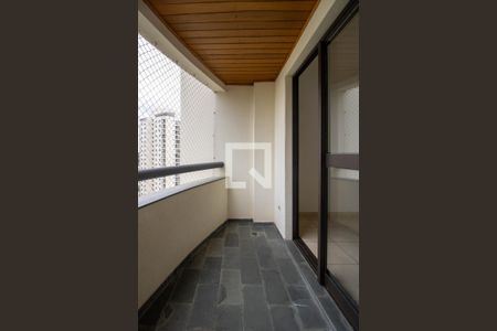 Varanda de apartamento à venda com 3 quartos, 110m² em Chácara Agrindus, Taboão da Serra