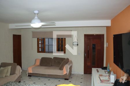 Casa para alugar com 2 quartos, 90m² em Jardim Sao Judas Tadeu, Embu das Artes