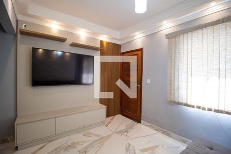 Sala  de casa de condomínio para alugar com 2 quartos, 75m² em Jardim Karolyne, Votorantim