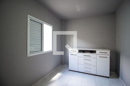 Quarto 2 de casa de condomínio para alugar com 2 quartos, 75m² em Jardim Karolyne, Votorantim