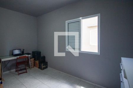 Quarto 2 de casa de condomínio para alugar com 2 quartos, 75m² em Jardim Karolyne, Votorantim