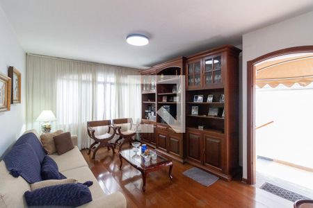 Sala de casa à venda com 3 quartos, 192m² em Jardim Pinheiros, São Paulo