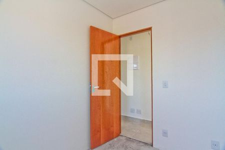 Quarto 1 de apartamento à venda com 2 quartos, 55m² em Vila Isolina Mazzei, São Paulo