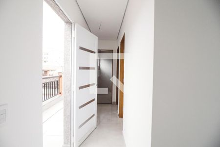 Corredor de apartamento à venda com 3 quartos, 60m² em Vila Isolina Mazzei, São Paulo