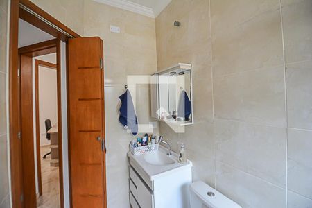 Banheiro da Suíte de casa para alugar com 2 quartos, 125m² em Jardim Petroni, São Bernardo do Campo