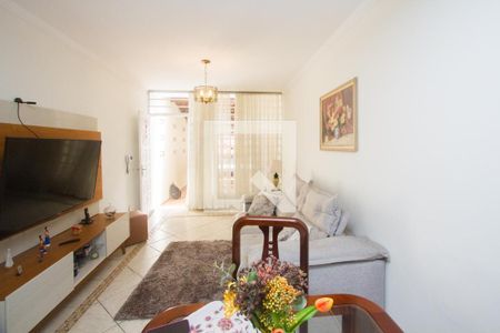 Casa à venda com 2 quartos, 95m² em Vila Congonhas, São Paulo