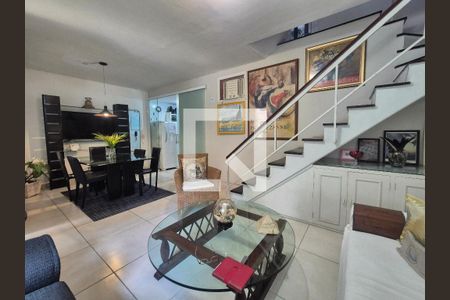 Sala  de casa à venda com 4 quartos, 167m² em Recreio dos Bandeirantes, Rio de Janeiro