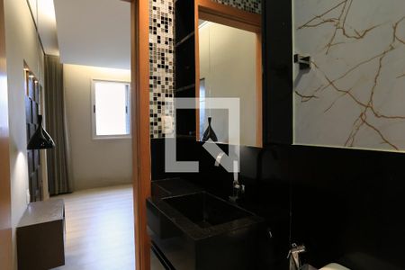 Banheiro da Suíte de apartamento à venda com 2 quartos, 65m² em Centro, Belo Horizonte