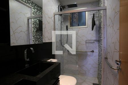 Banheiro da Suíte de apartamento à venda com 2 quartos, 65m² em Centro, Belo Horizonte