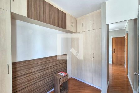 Quarto 1  de apartamento para alugar com 2 quartos, 42m² em Jardim São Vicente, Campinas