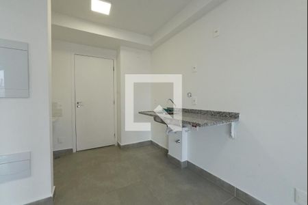 Cozinha de kitnet/studio à venda com 1 quarto, 36m² em Vila Firmiano Pinto, São Paulo
