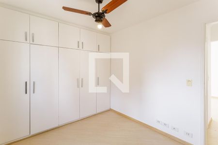 Quarto 1 de apartamento à venda com 2 quartos, 79m² em Vila Olímpia, São Paulo