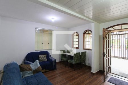 Sala de casa à venda com 4 quartos, 241m² em Conjunto Helena Antipoff, Belo Horizonte