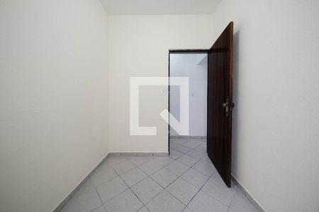 Quarto 1 de casa para alugar com 2 quartos, 100m² em Vila Silvia, São Paulo