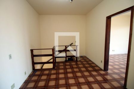 Antessala 2º piso de casa à venda com 4 quartos, 386m² em Vaz Lobo, Rio de Janeiro