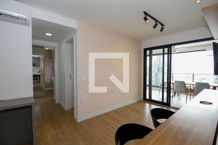 Sala e Cozinha de apartamento para alugar com 2 quartos, 71m² em Pinheiros, São Paulo