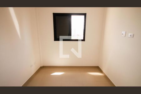 Quarto 2 de apartamento para alugar com 2 quartos, 73m² em Nova Mirim, Praia Grande