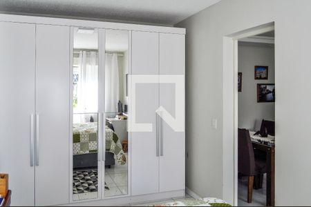 Quarto  de apartamento à venda com 1 quarto, 37m² em Santo Antônio, Porto Alegre