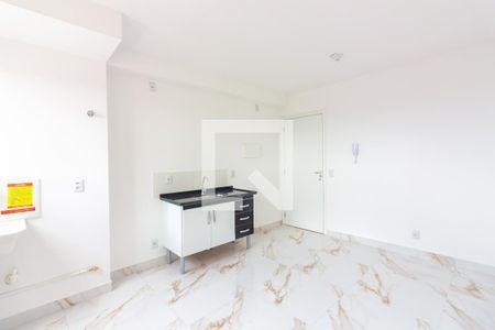 Sala e Cozinha  de apartamento para alugar com 3 quartos, 38m² em Santa Maria, Osasco