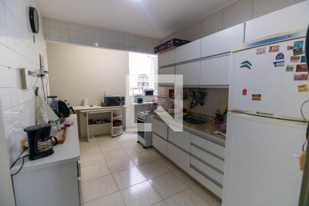Cozinha e Área de Serviço de apartamento para alugar com 4 quartos, 180m² em Icaraí, Niterói