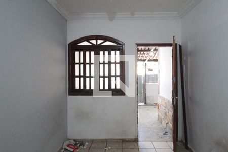 Sala de casa para alugar com 2 quartos, 67m² em Santa Amelia, Belo Horizonte