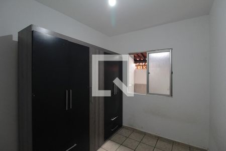 Quarto 1 de casa para alugar com 2 quartos, 67m² em Santa Amelia, Belo Horizonte