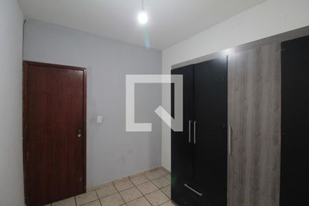 Quarto 1 de casa para alugar com 2 quartos, 67m² em Santa Amelia, Belo Horizonte