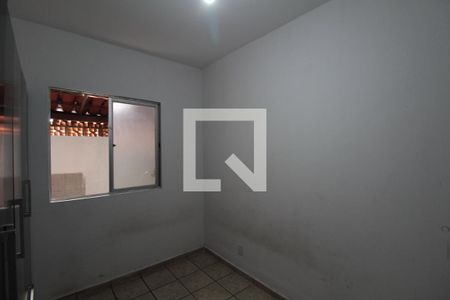 Quarto 1 de casa para alugar com 2 quartos, 67m² em Santa Amelia, Belo Horizonte