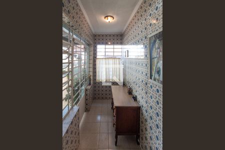 Sala - Entrada de casa para alugar com 3 quartos, 300m² em Parque Vitoria, São Paulo