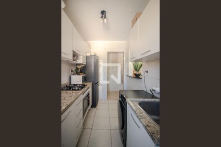 Cozinha/area de serviço de apartamento à venda com 1 quarto, 46m² em Santo Antônio, Porto Alegre