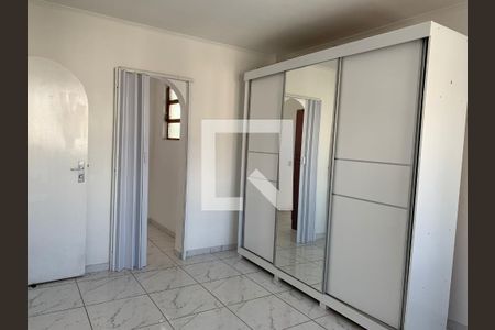 Quarto de apartamento para alugar com 3 quartos, 86m² em Centro, São Leopoldo