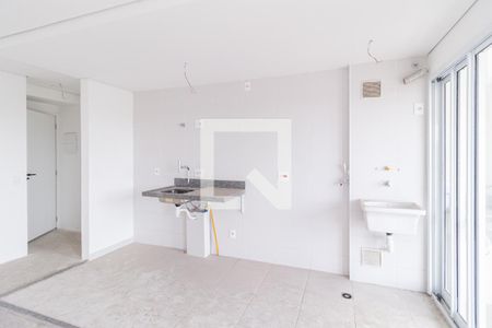 Cozinha e área de serviço de apartamento à venda com 2 quartos, 65m² em Rochdale, Osasco