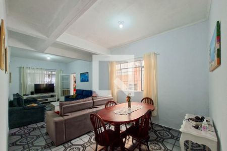 Sala de casa para alugar com 3 quartos, 160m² em Maracanã, Praia Grande