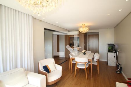 Sala de apartamento à venda com 3 quartos, 97m² em Petrópolis, Porto Alegre