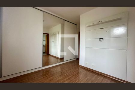 Quarto  de apartamento à venda com 3 quartos, 95m² em Santo Antônio, Belo Horizonte