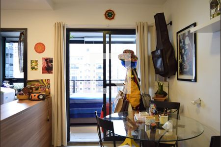 Sala de apartamento para alugar com 1 quarto, 55m² em Pinheiros, São Paulo