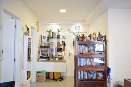 Sala de apartamento para alugar com 1 quarto, 55m² em Pinheiros, São Paulo