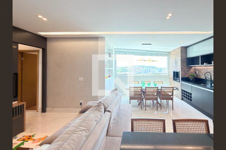 Apartamento à venda com 3 quartos, 95m² em Padre Eustáquio, Belo Horizonte