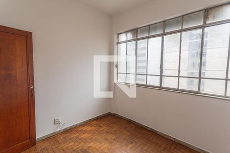 Apartamento para alugar com 3 quartos, 120m² em Centro, Belo Horizonte