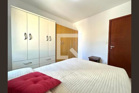Quarto  de apartamento para alugar com 2 quartos, 80m² em Carvoeira, Florianópolis