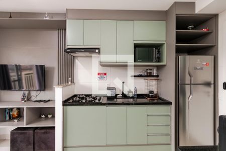 Sala/ Cozinha de apartamento à venda com 1 quarto, 28m² em Vila das Belezas, São Paulo