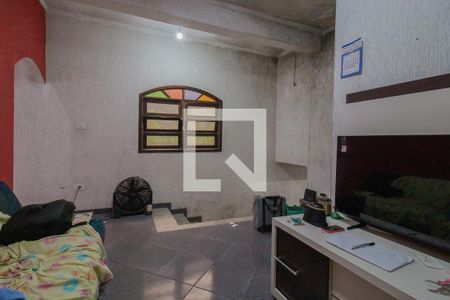 Sala de casa para alugar com 3 quartos, 325m² em Vila Bocaina, Mauá