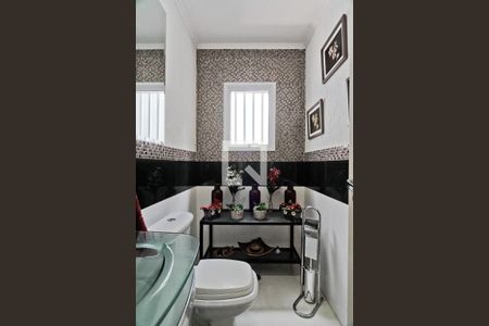 Lavabo de casa à venda com 3 quartos, 300m² em Vila Mangalot, São Paulo