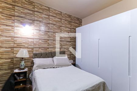 Quarto  de casa à venda com 2 quartos, 303m² em Del Castilho, Rio de Janeiro