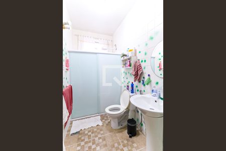 Banheiro de casa à venda com 2 quartos, 303m² em Del Castilho, Rio de Janeiro