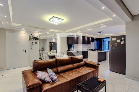 Sala e Cozinha de casa à venda com 4 quartos, 400m² em Água Branca, São Paulo