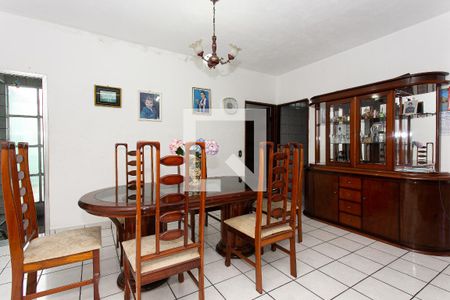 Sala de casa à venda com 3 quartos, 283m² em Guaiauna, São Paulo