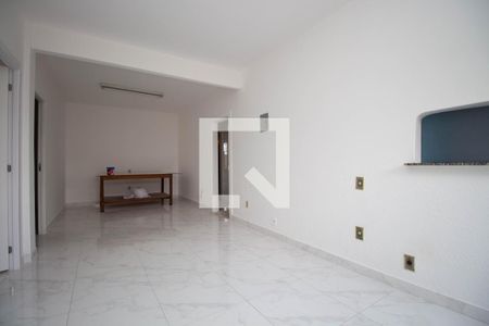 Sala 3 de casa para alugar com 7 quartos, 500m² em Qnf 2, Brasília