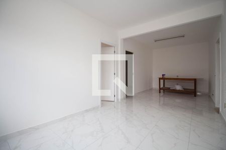 Sala 3 de casa para alugar com 7 quartos, 500m² em Qnf 2, Brasília