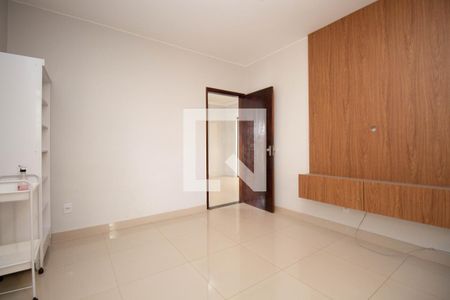 Sala 1 de casa para alugar com 7 quartos, 500m² em Qnf 2, Brasília